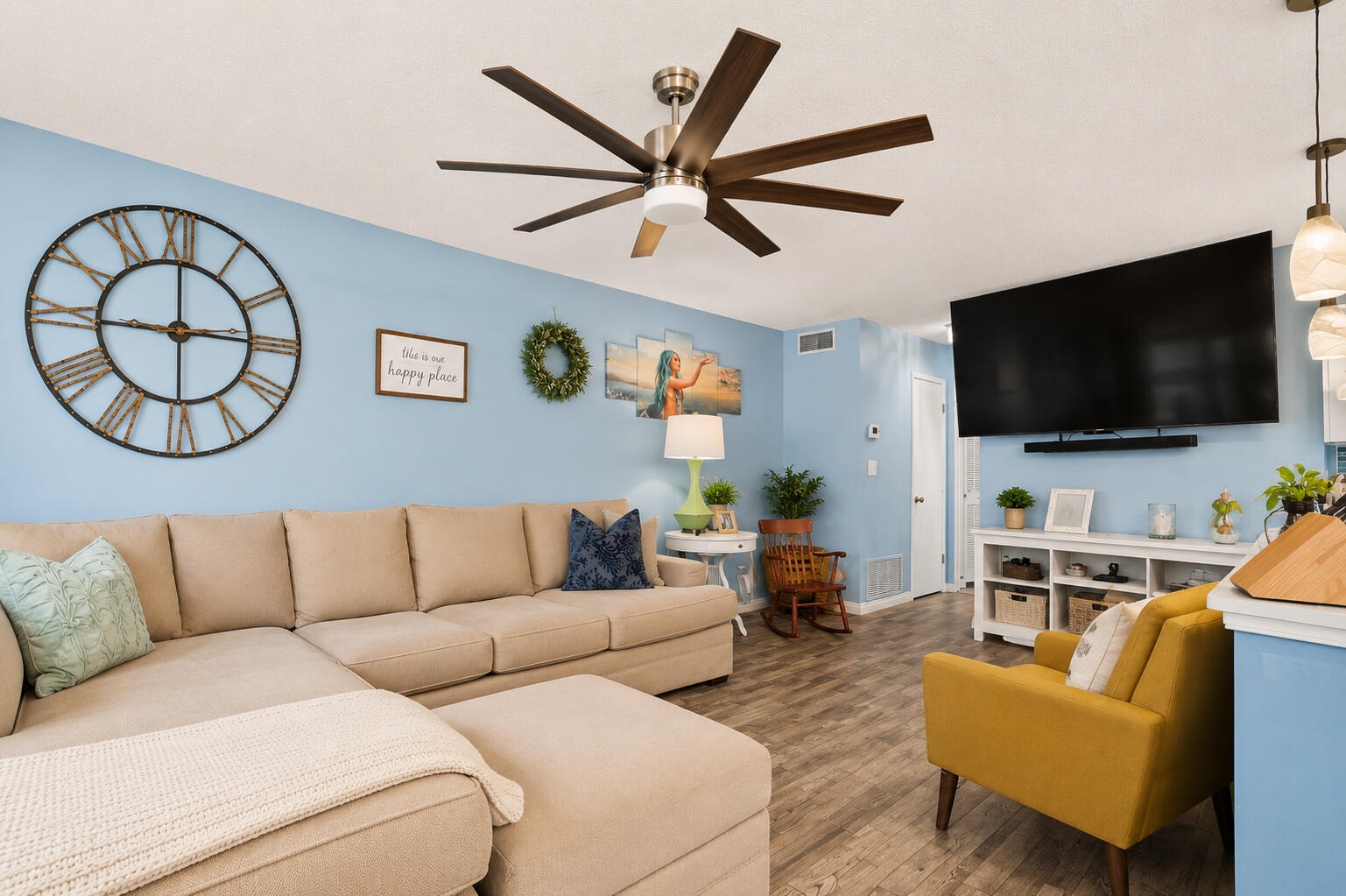 17 Vista Palm Lane 205, Vero Beach, FL, 32962/$110,000 3 17 Vista Palm Lane 205
