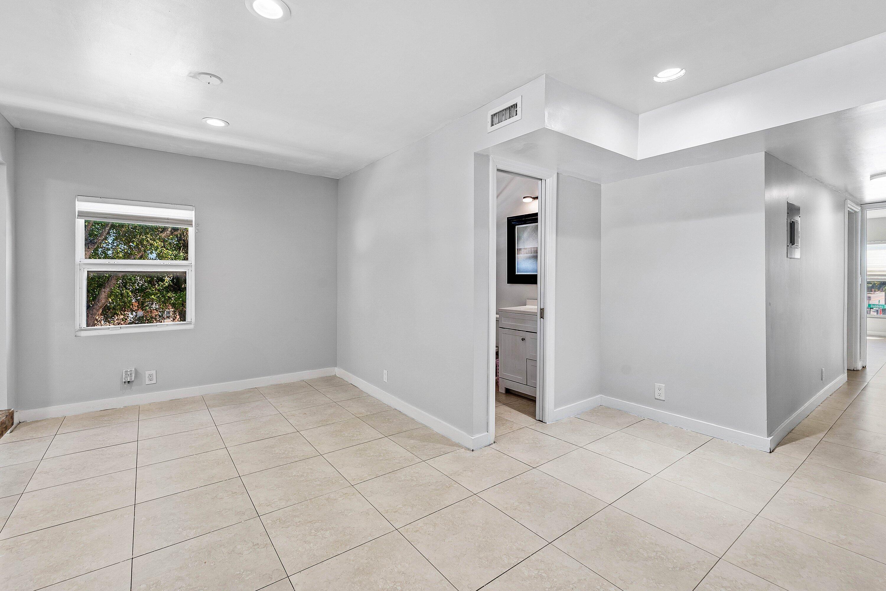 LAKEVIEW RIDGE - Residential Lease