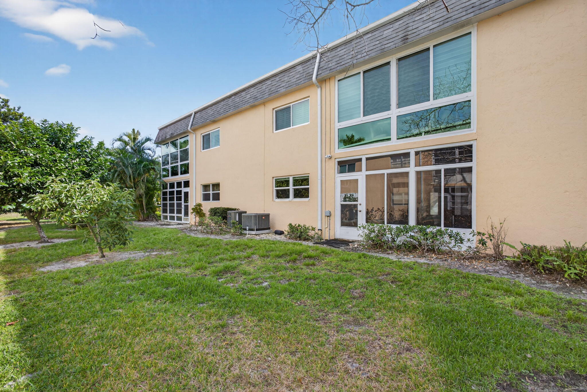 Kingswood Condo BLDG 36-2 - Residential Lease