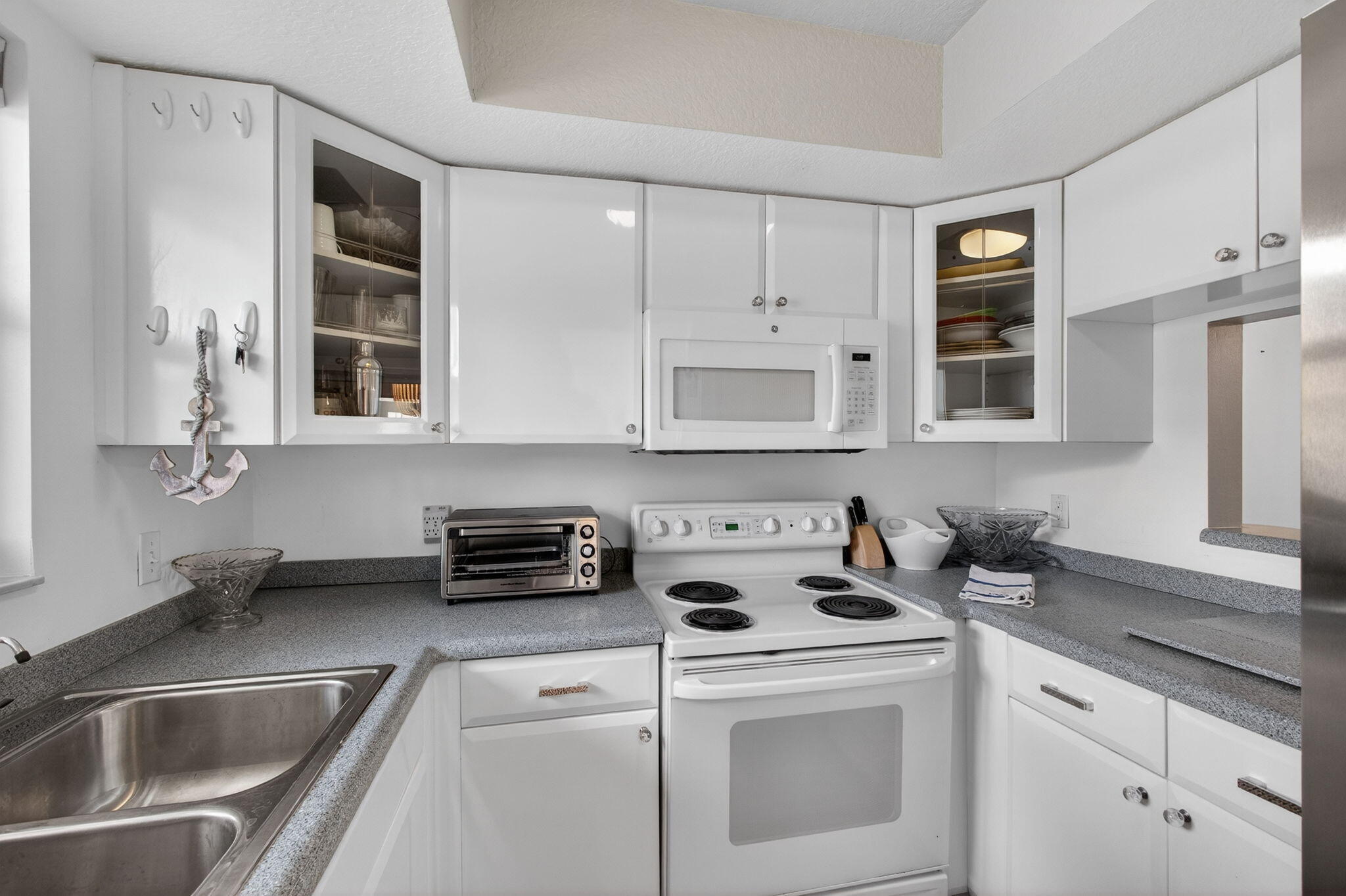 Kingswood Condo BLDG 36-2 - Residential Lease