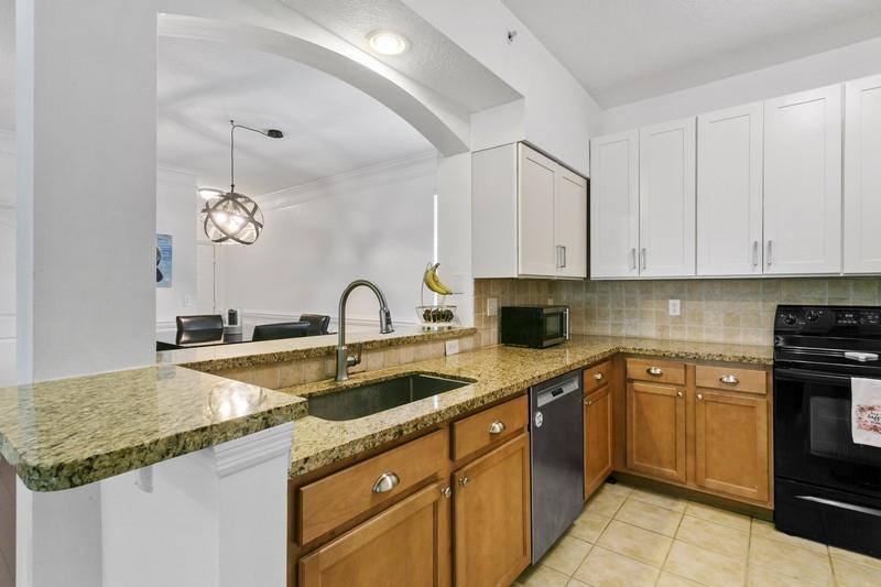 SOMERSET AT ABACOA CONDOMINIUM - Residential