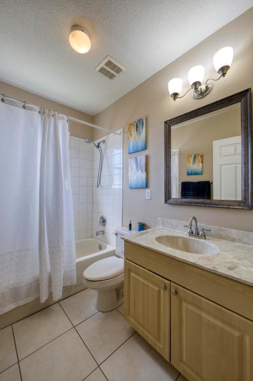 HAWKS LANDING - Residential