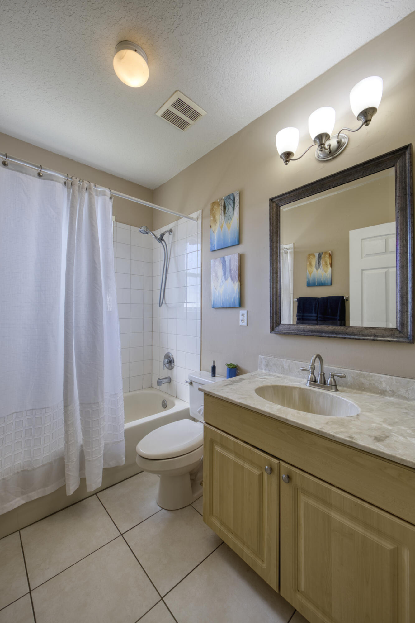 HAWKS LANDING - Residential