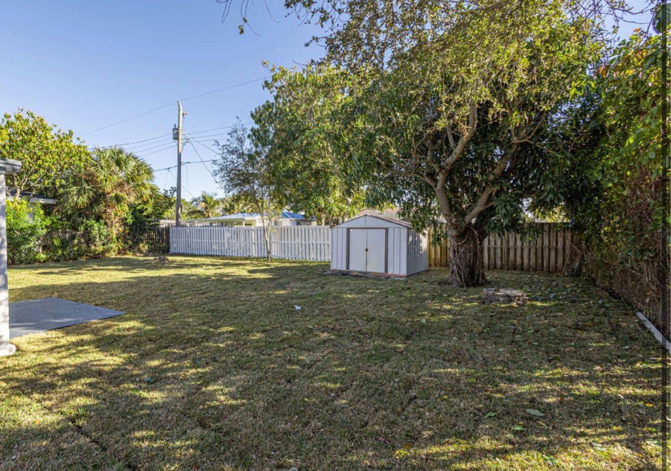 LAKE PARK PLAT OF BLKS 32-A, 53-A, 87, 101, 101-A, - Residential