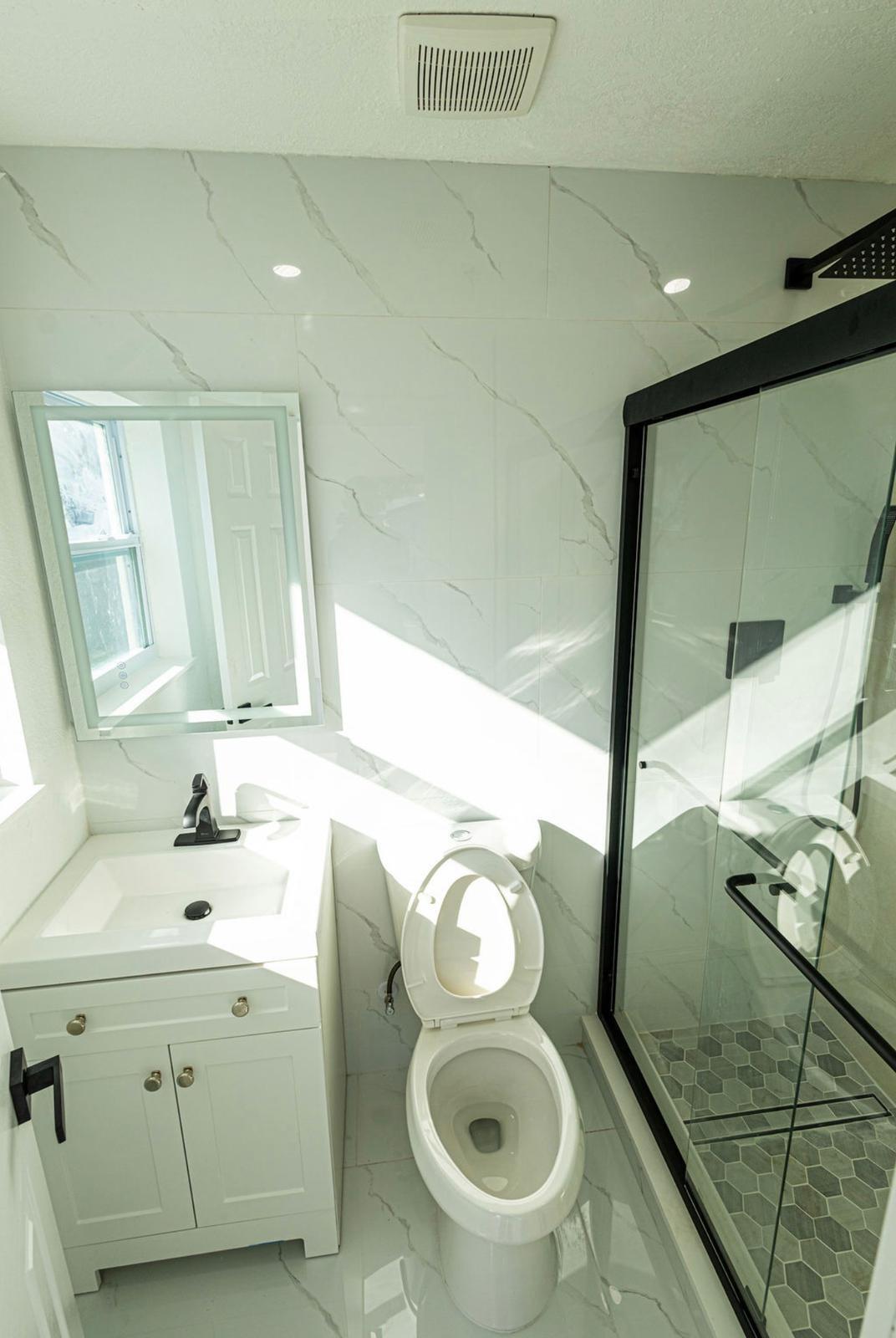 LAKE PARK PLAT OF BLKS 32-A, 53-A, 87, 101, 101-A, - Residential