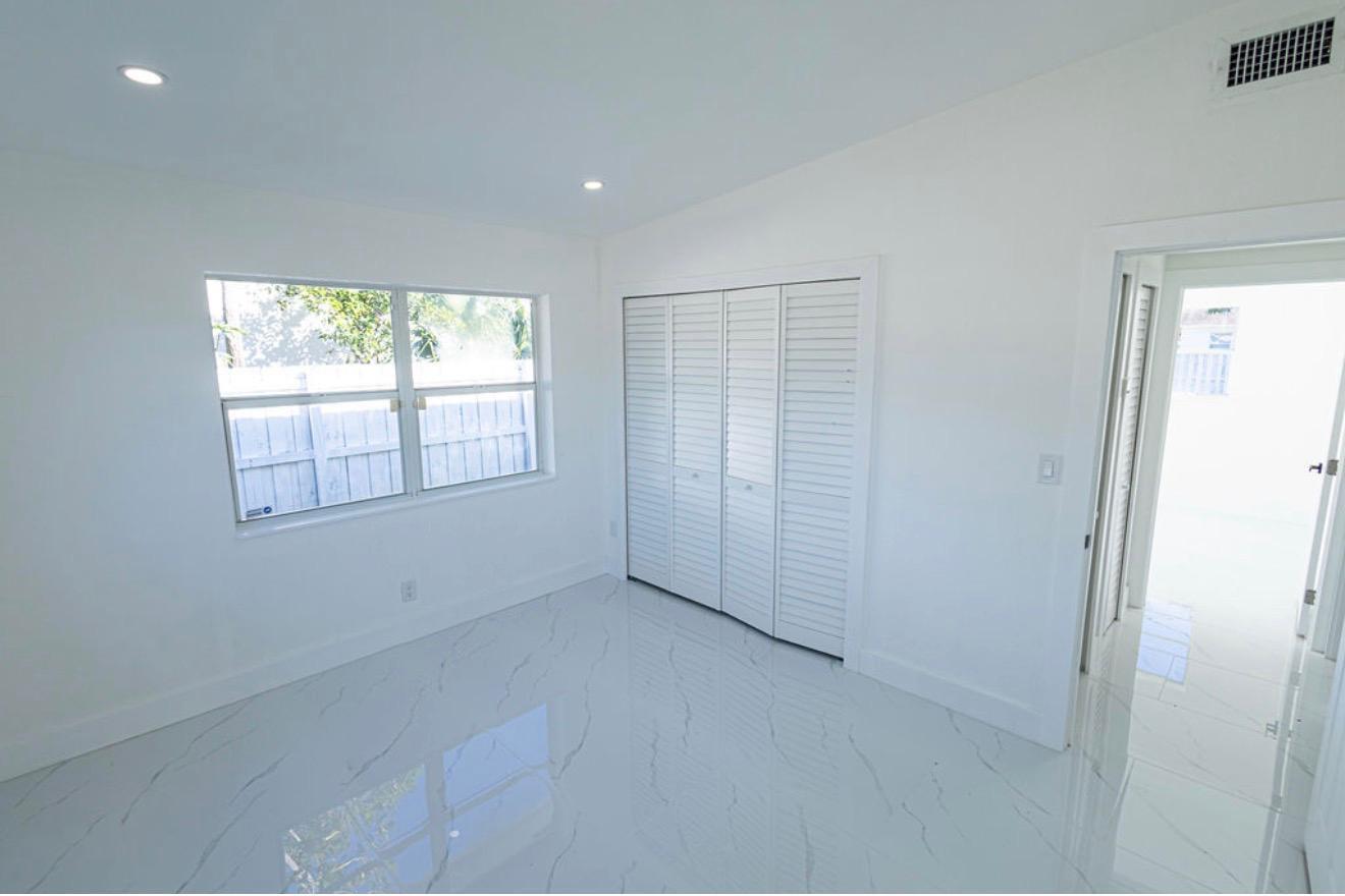 LAKE PARK PLAT OF BLKS 32-A, 53-A, 87, 101, 101-A, - Residential