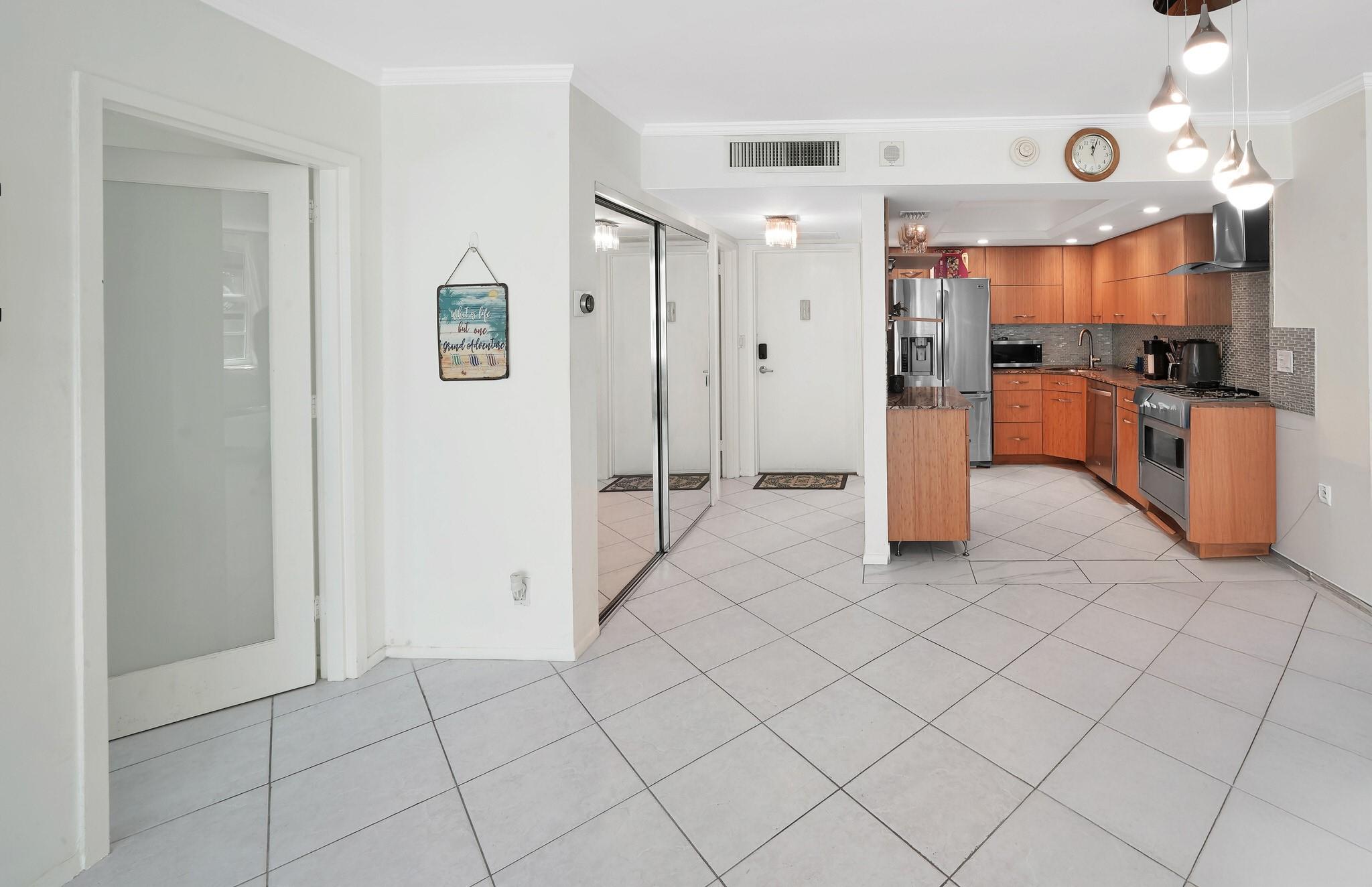 East Point Towers - Residential