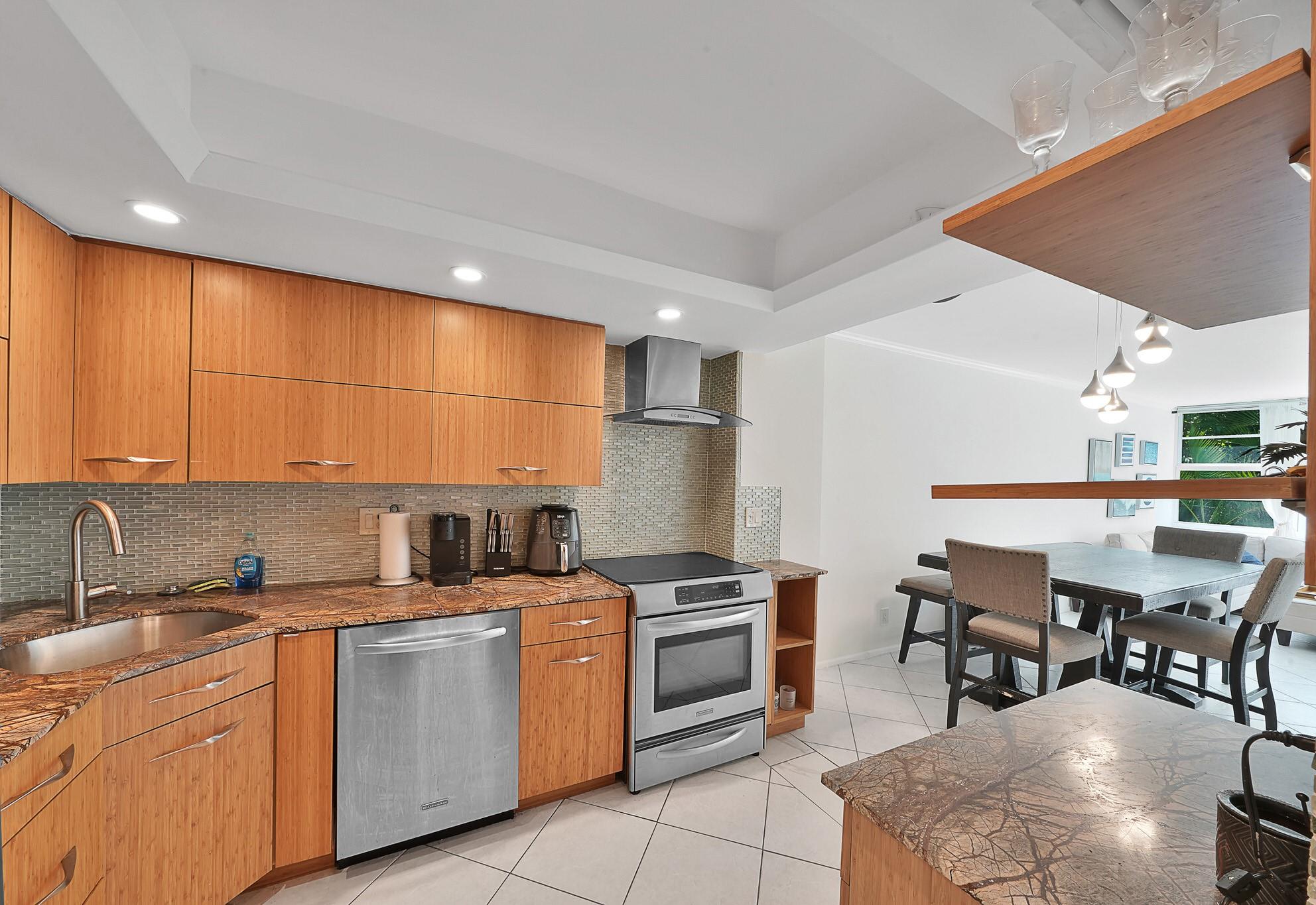 East Point Towers - Residential