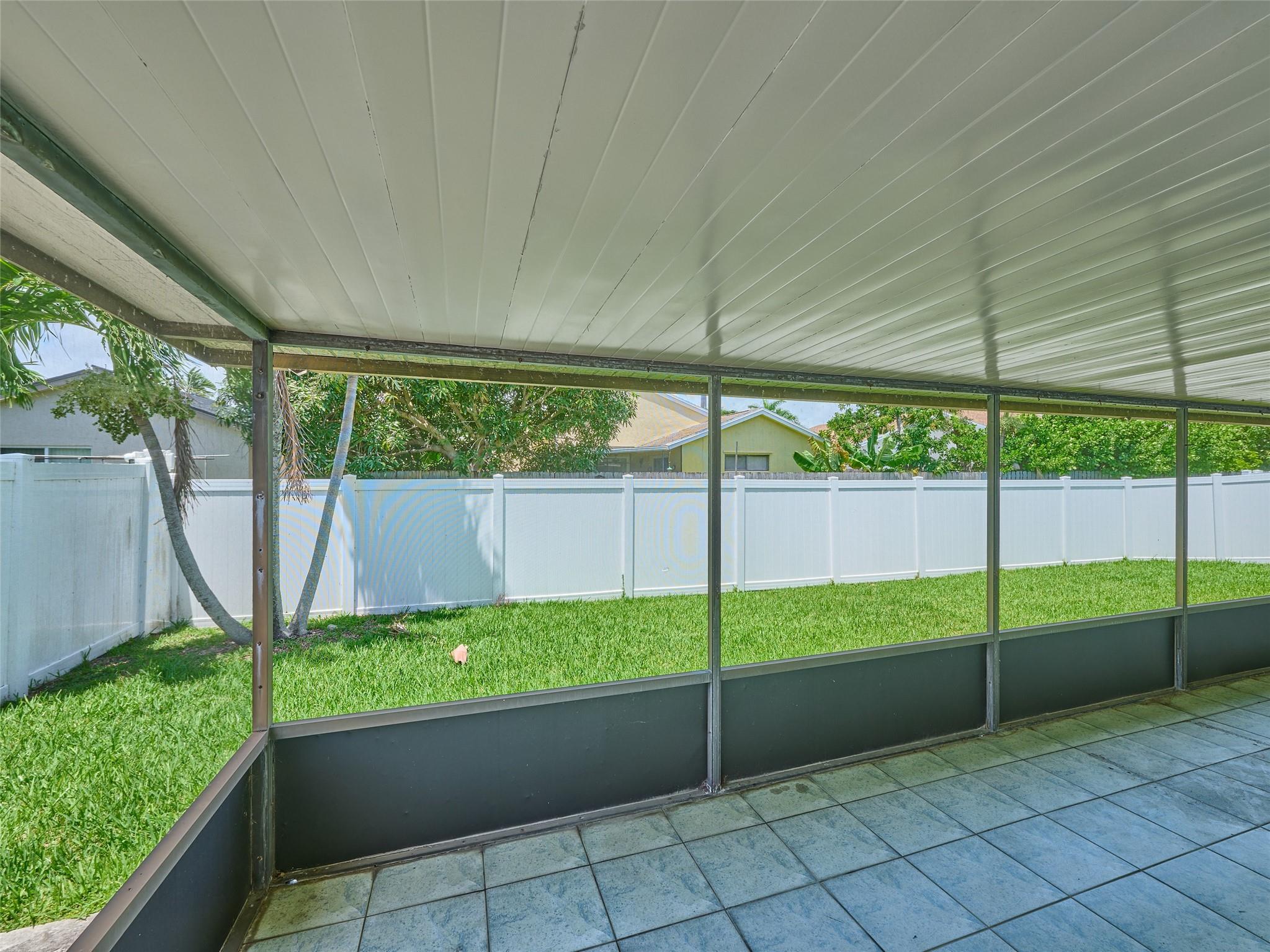 Town & Country Estates Se - Residential