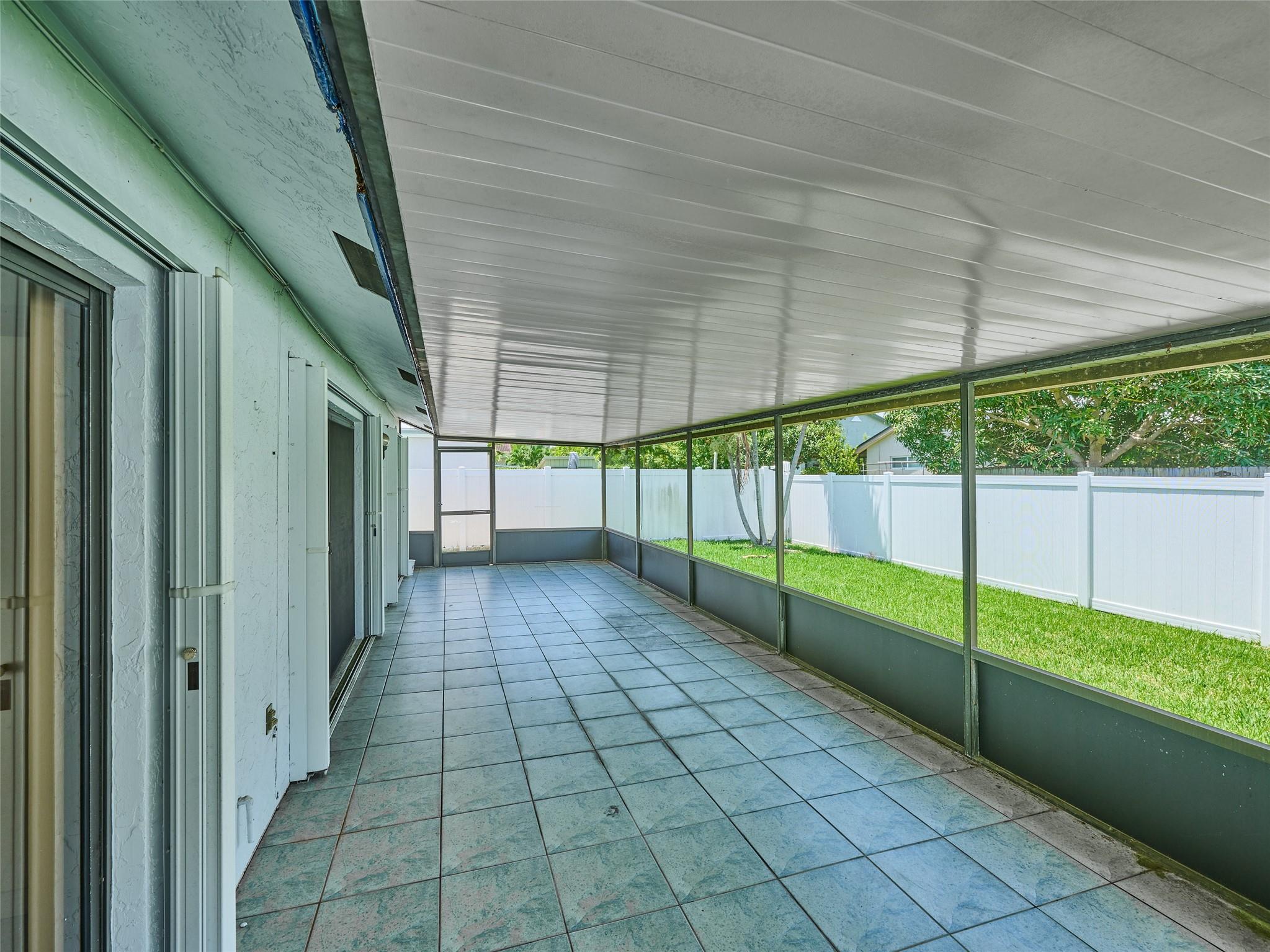 Town & Country Estates Se - Residential