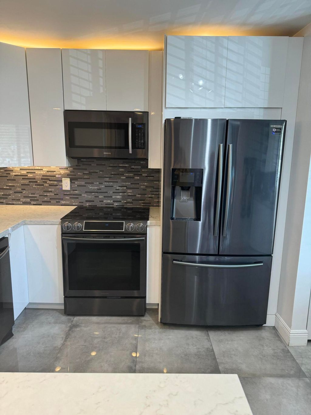 Photo of 2214 S Cypress Bend Drive #207, Pompano Beach, FL 33069 (MLS # R10942353)