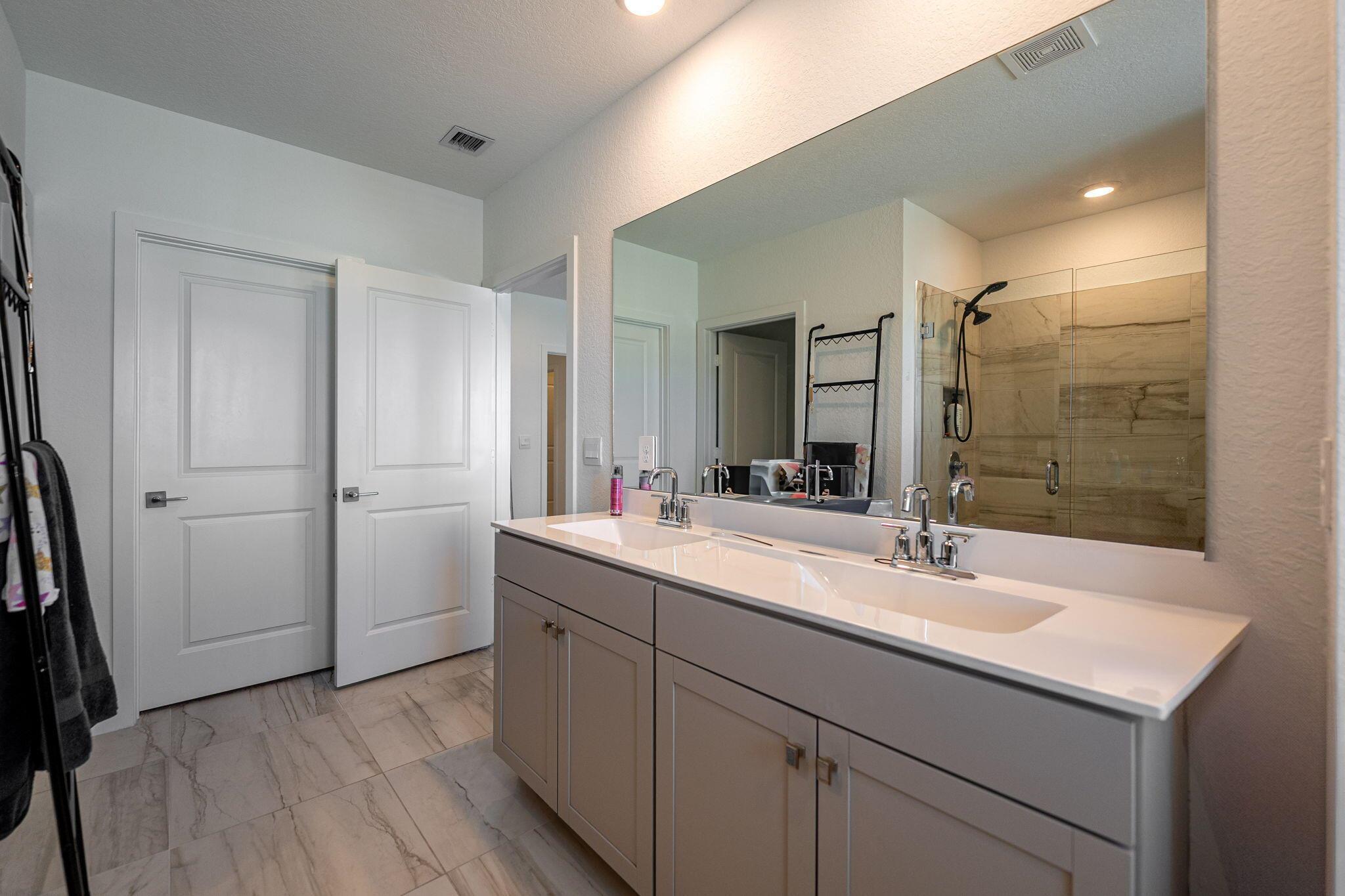 Willow Pointe - Residential