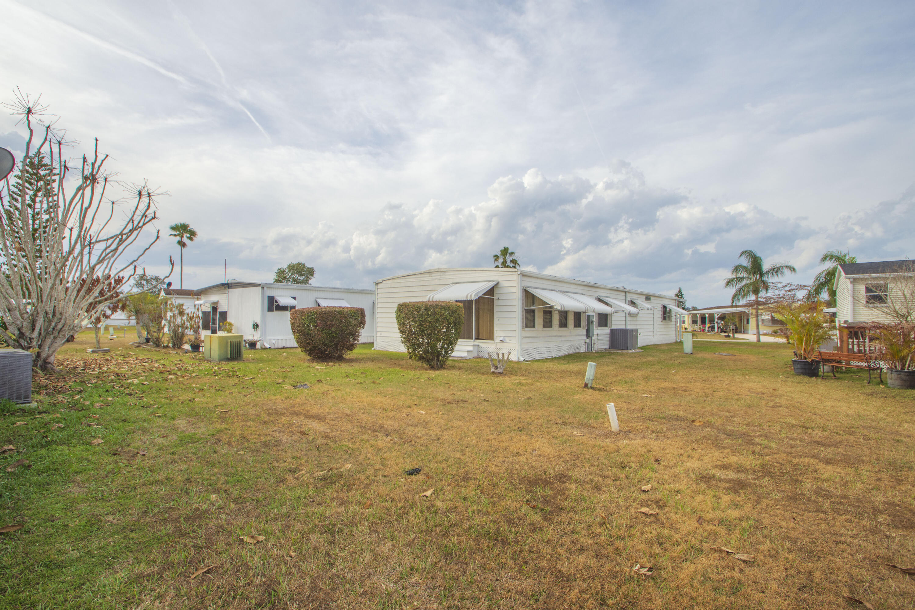 Spanish Lakes Riverfront - Residential