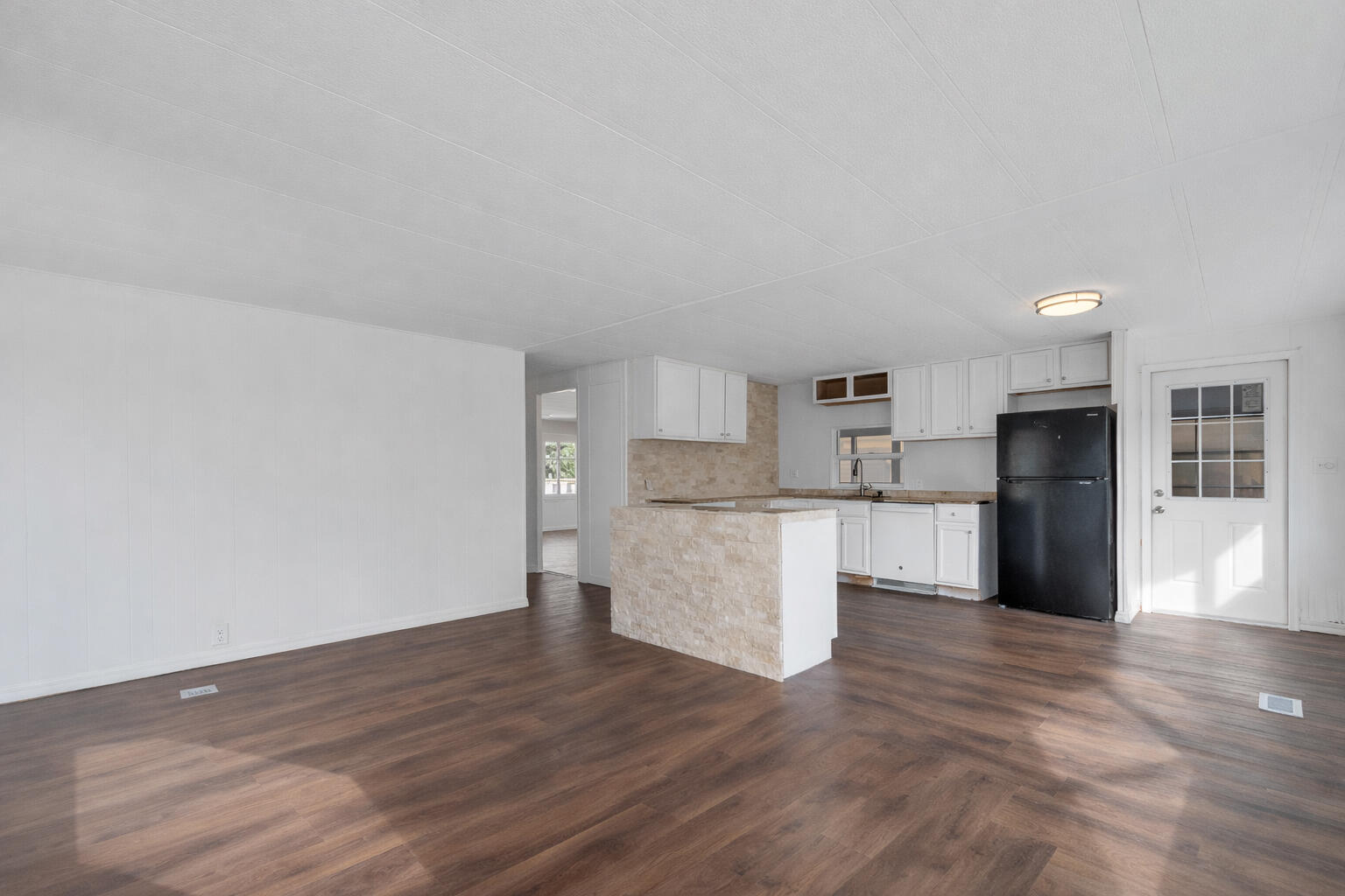 Spanish Lakes Riverfront - Residential