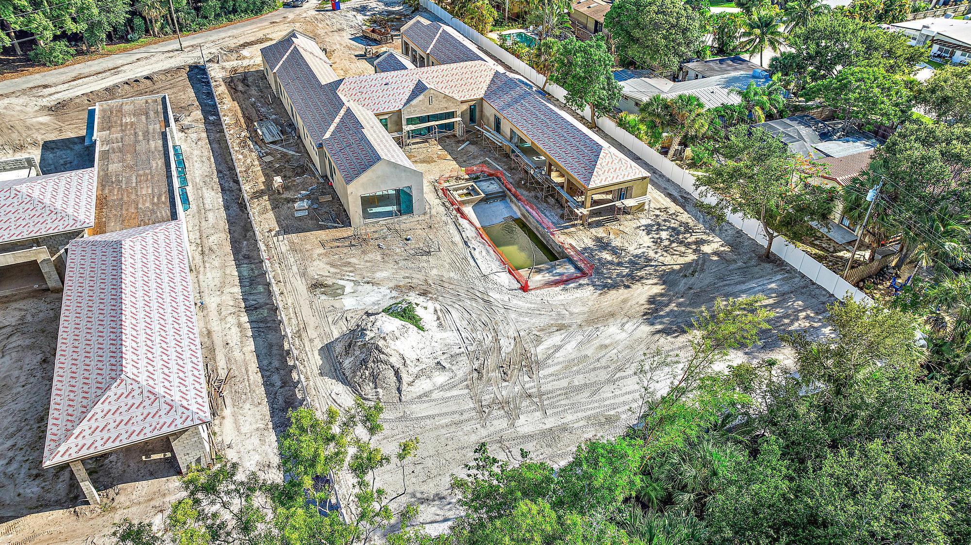 Pine tree drive - Residential