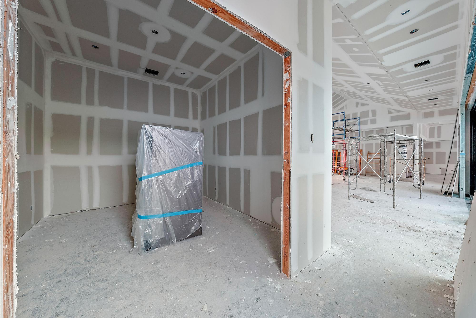 Pine tree drive - Residential