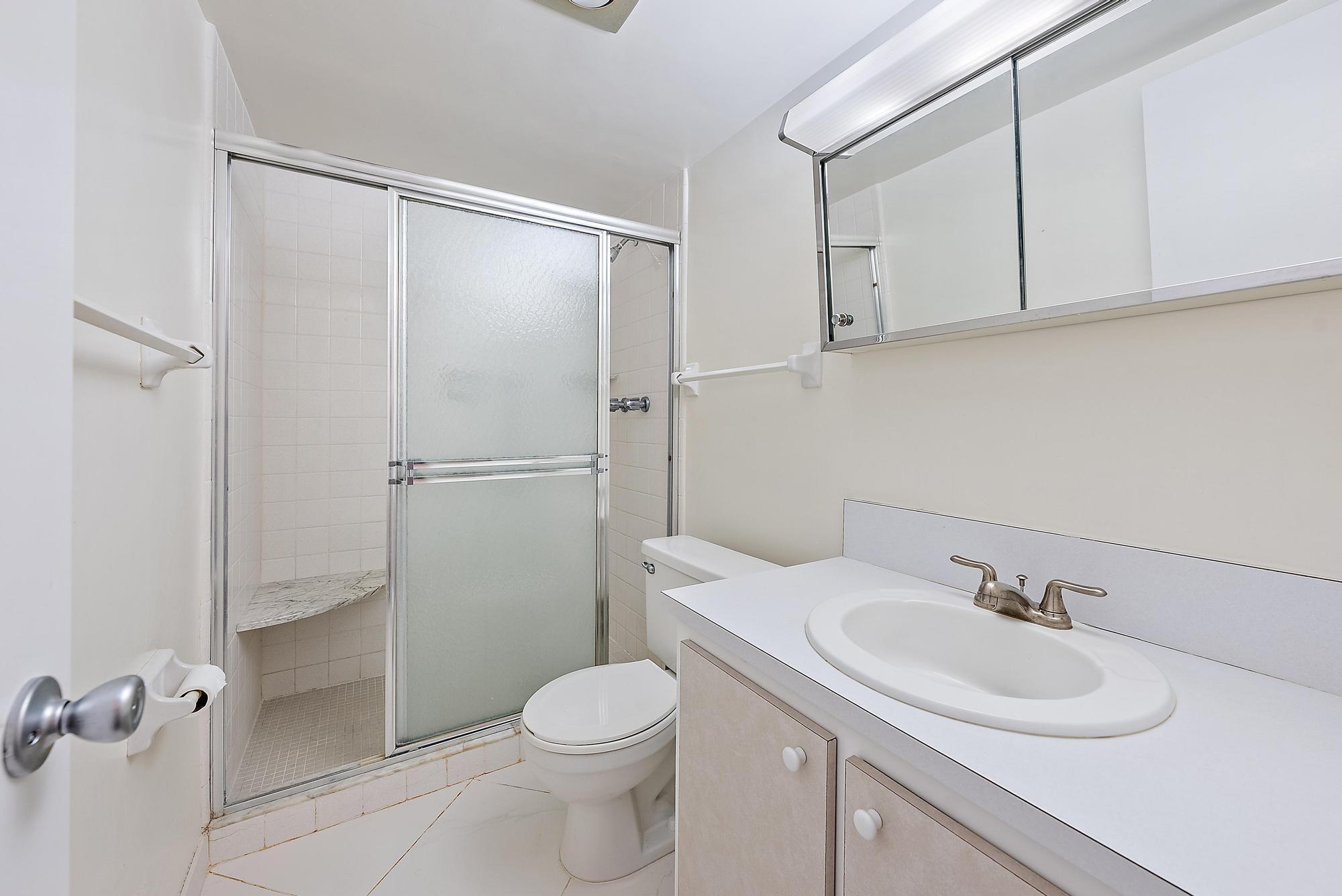 TEQUESTA GARDEN CONDO 6 - Residential