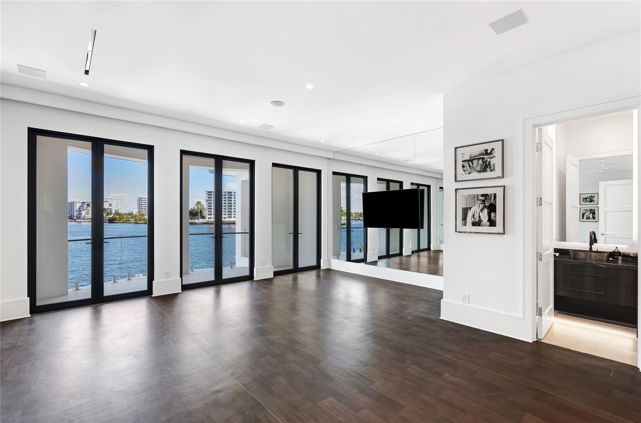 Sea Island - Residential