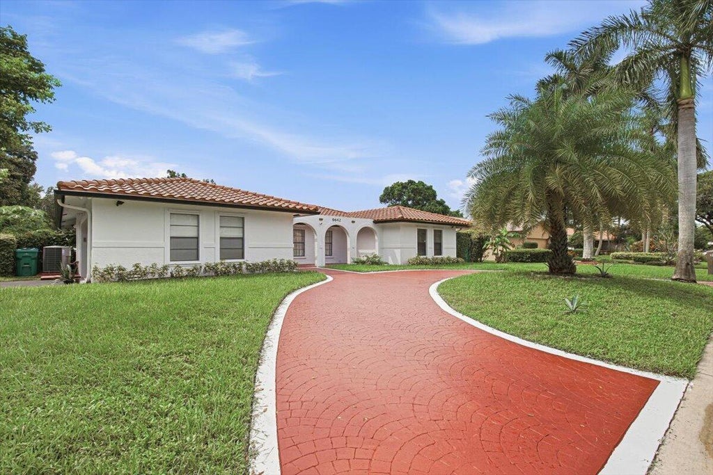 Photo of 9642 NW 1ST Place, Coral Springs, FL 33071 (MLS # B26080206)