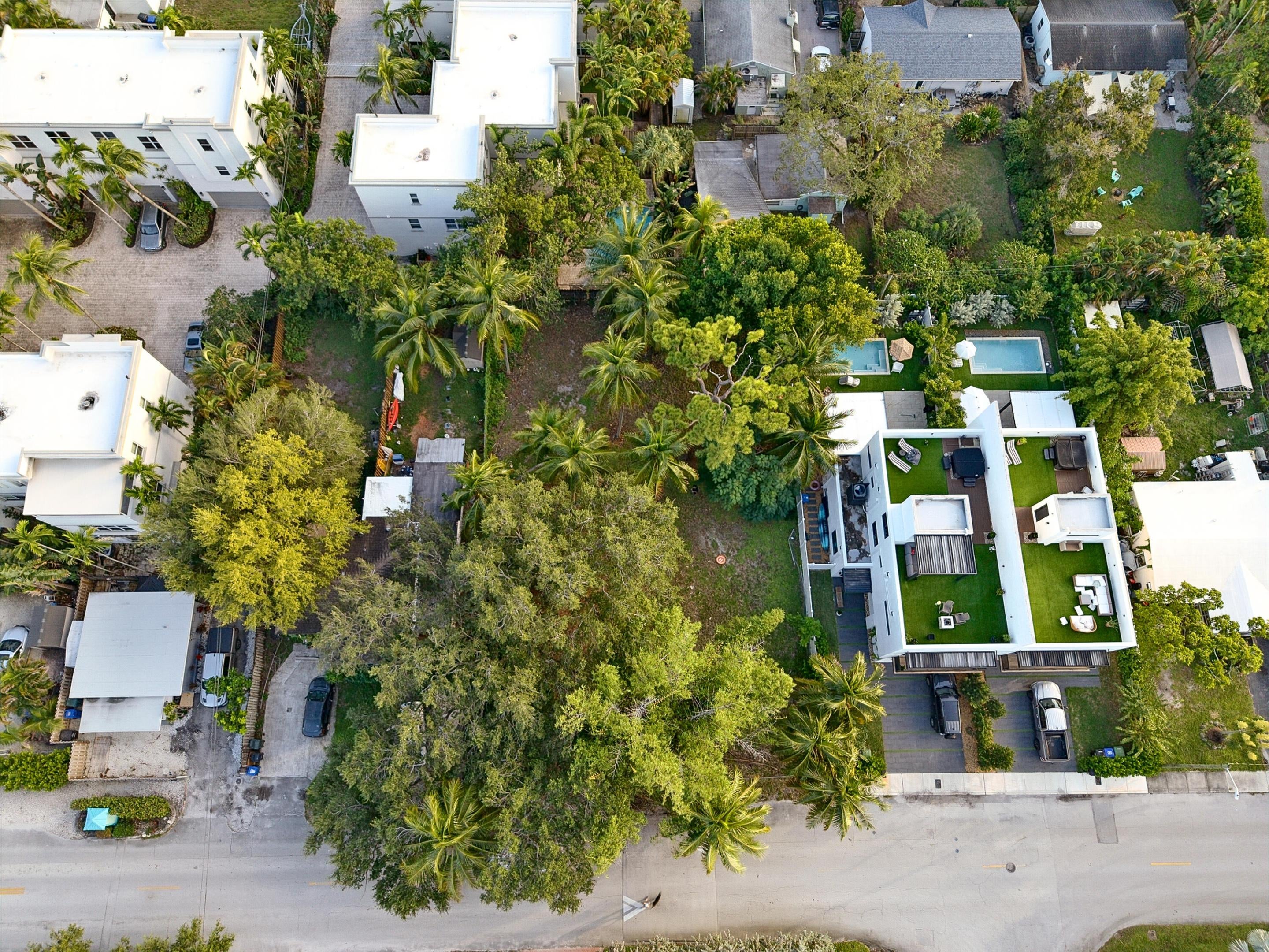 414 SW 7TH Street