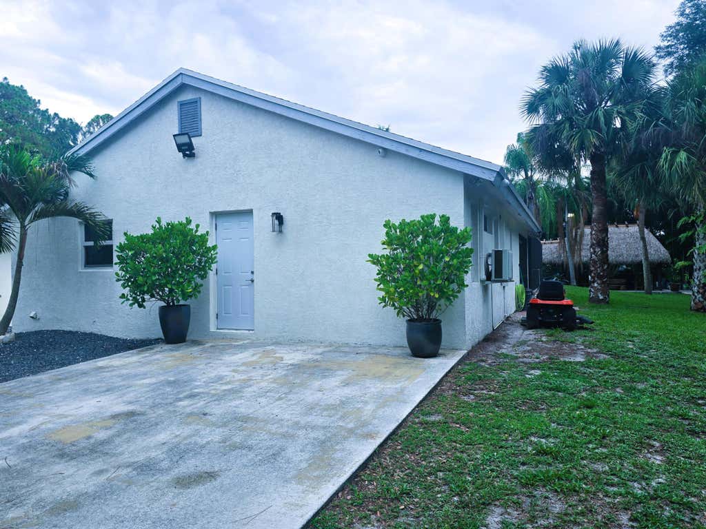 Photo of 17224 90th Street N, Loxahatchee, FL 33470 (MLS # B26036516)