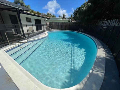Tiny photo for 2620 NE 19TH Street, Pompano Beach, FL 33062 (MLS # B26071948)
