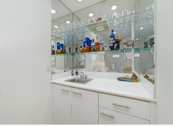 11291 LAKEVIEW 38