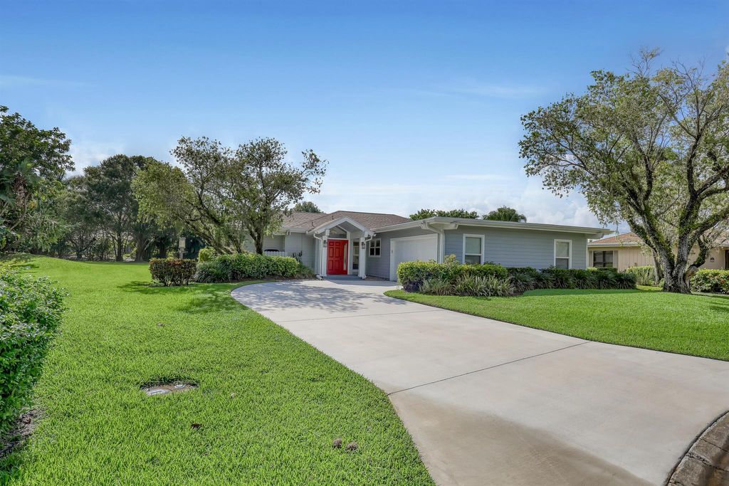 Photo of 13252 Sand Grouse Court, West Palm Beach, FL 33418 (MLS # R10926208)