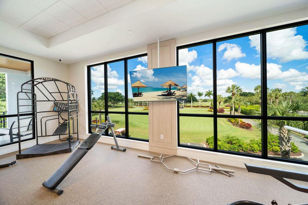 BOCA WOODS COUNTRY CLUB P - Residential