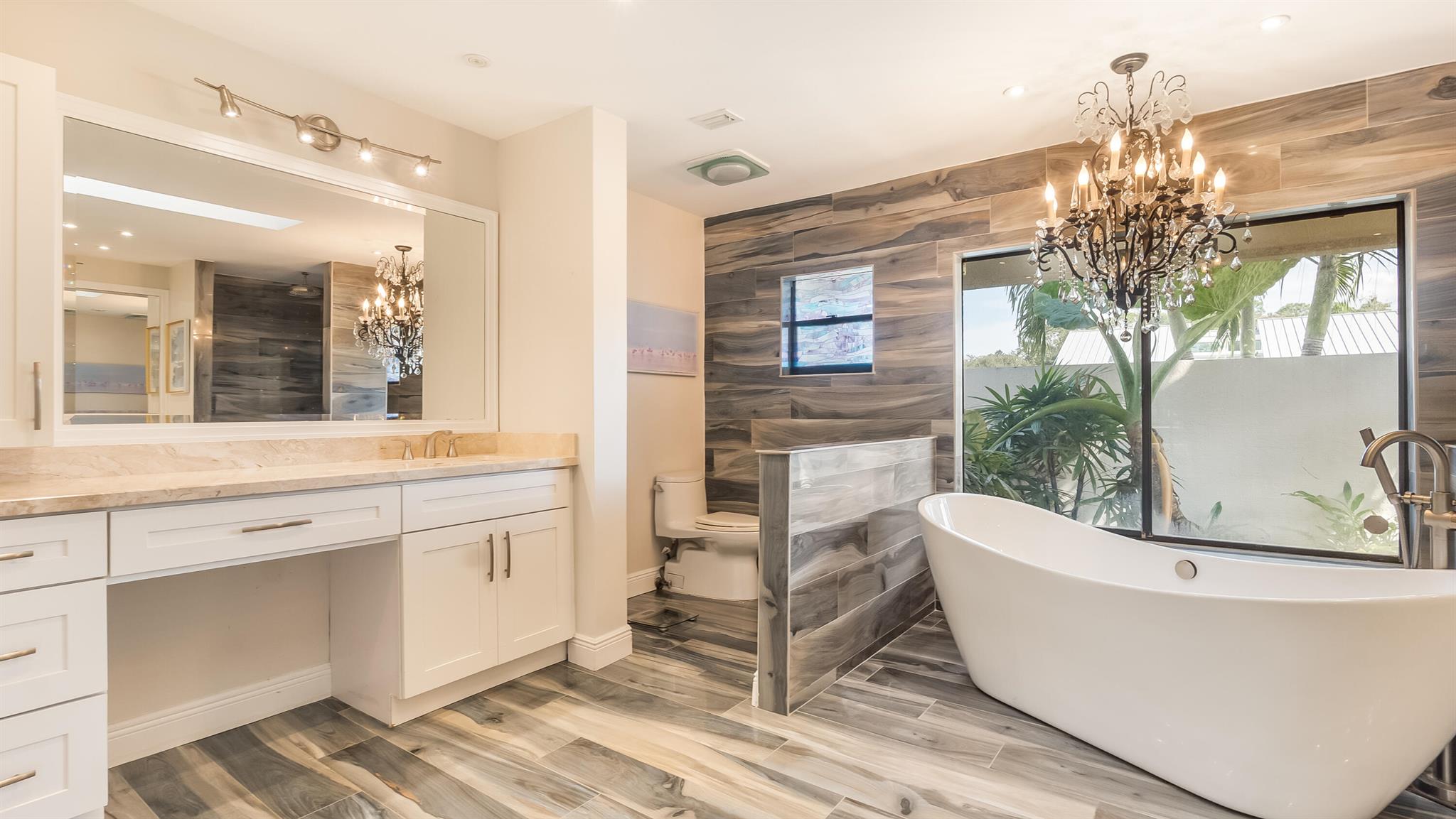 BOCA WOODS COUNTRY CLUB P - Residential