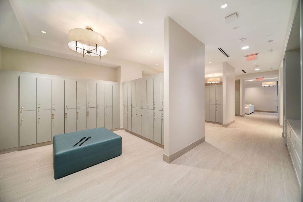 BOCA WOODS COUNTRY CLUB P - Residential