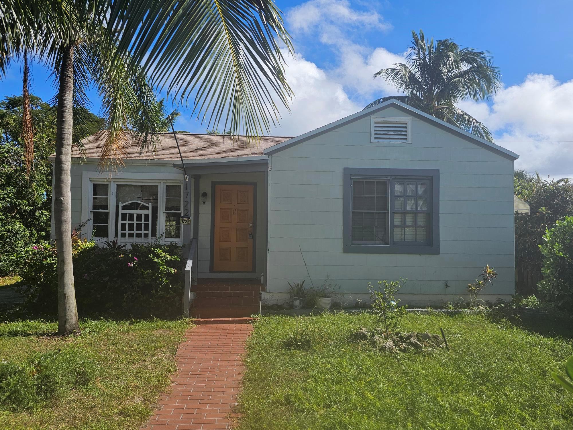 NORTH LAKE WORTH - Residential Lease