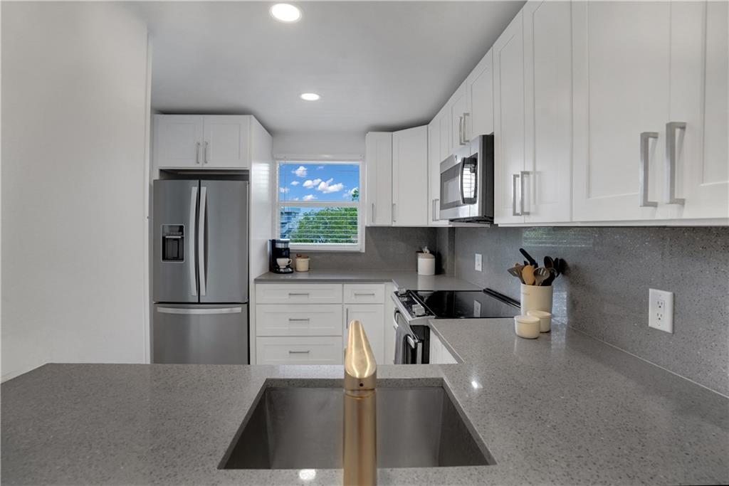 ROYAL PARK CONDOMINIUMS - Residential