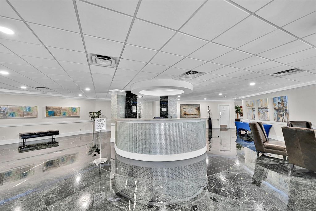 Photo of 3700 Galt Ocean Drive #1215, Fort Lauderdale, FL 33308 (MLS # F10554922)