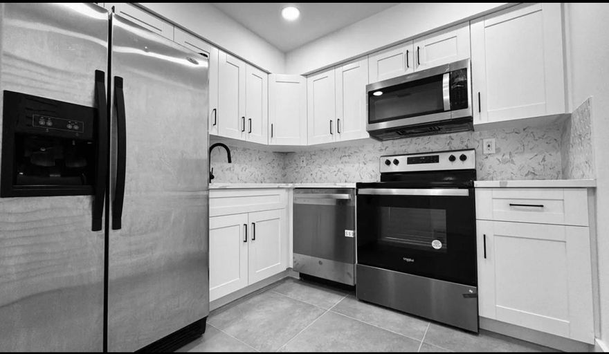 Fully remodeled apartment in the heart of Fort Lauderdale. No HOA! Rapid same day approval. Enjoy a sleek kitchen with quartz countertops, modern backsplash, and gray tile flooring throughout. Two assigned parking spaces. Pets are more than welcome! Easy access to I-95 and just minutes from downtown and beaches. Laundry facility located on premises. Unit will be UNFURNISHED. $60 flat fee monthly for water/trash *Owner will waive last month requirement for move in funds for credit scores of 675 and above!