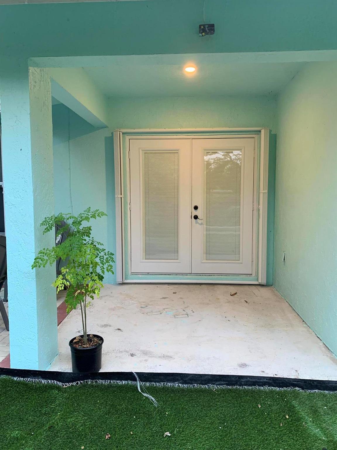 ACREHOME PARK SECOND ADD - Residential Lease