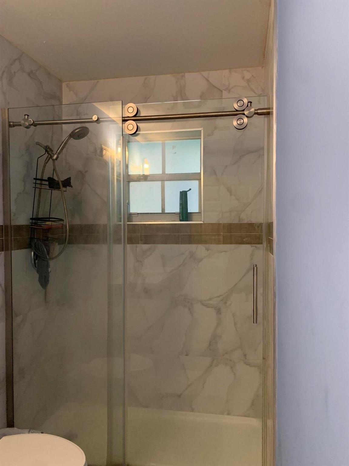 ACREHOME PARK SECOND ADD - Residential Lease