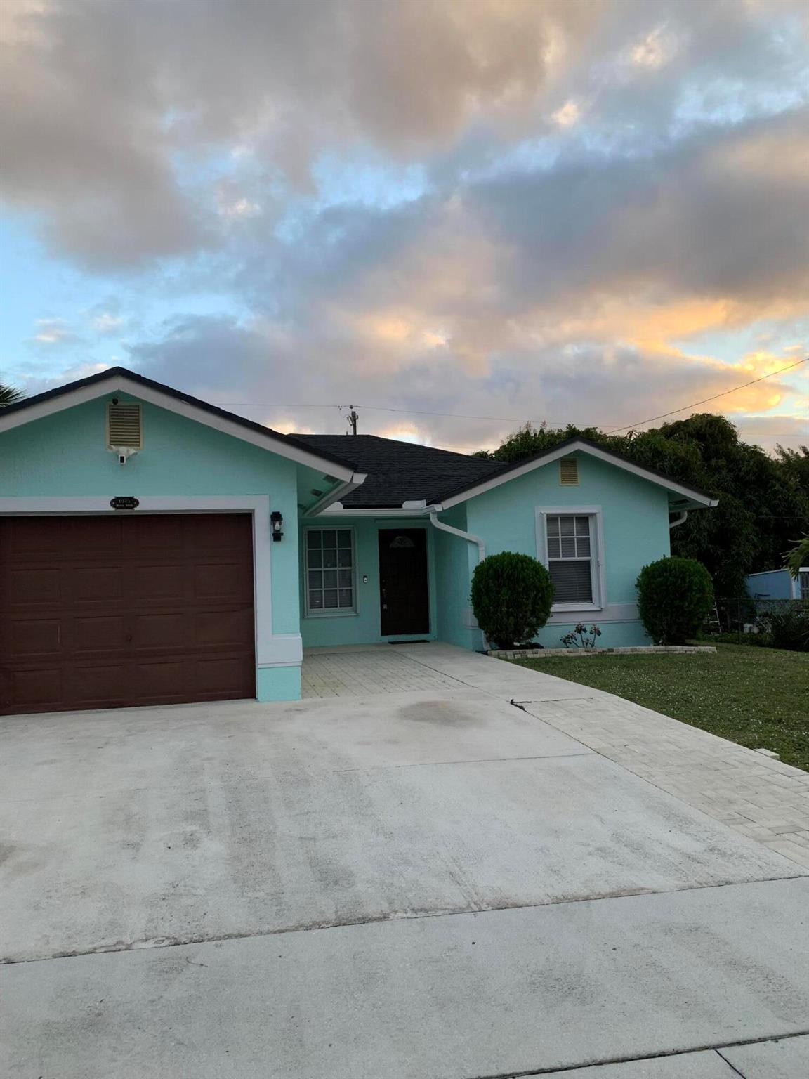 ACREHOME PARK SECOND ADD - Residential Lease