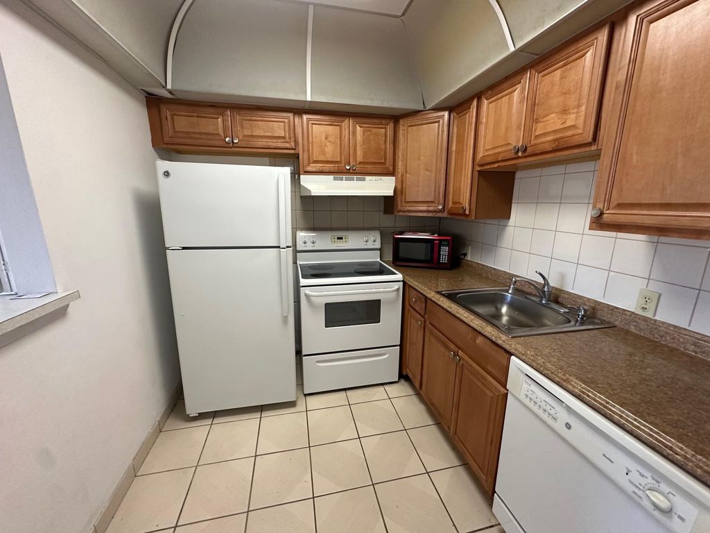 Photo of 119 Dorset C #119, Boca Raton, FL 33434 (MLS # F10556606)