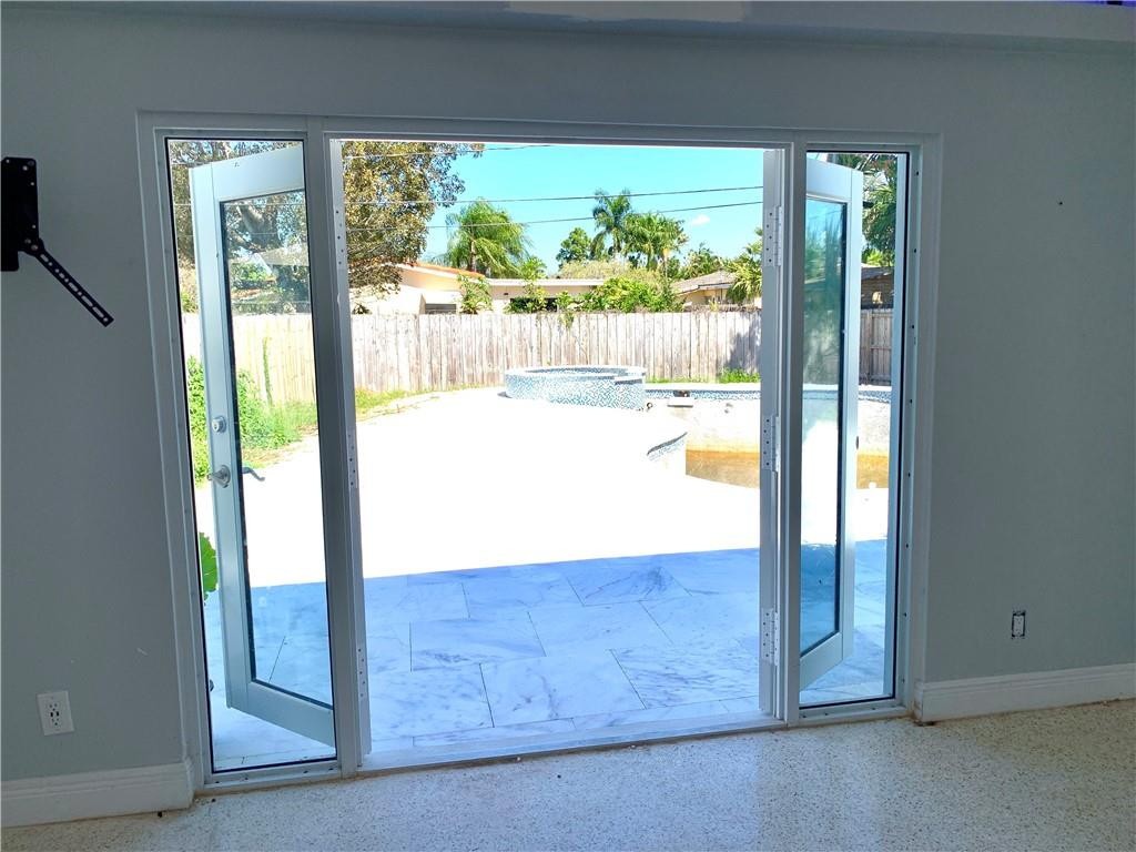 LLOYD ESTATES ADD CORR PL - Residential