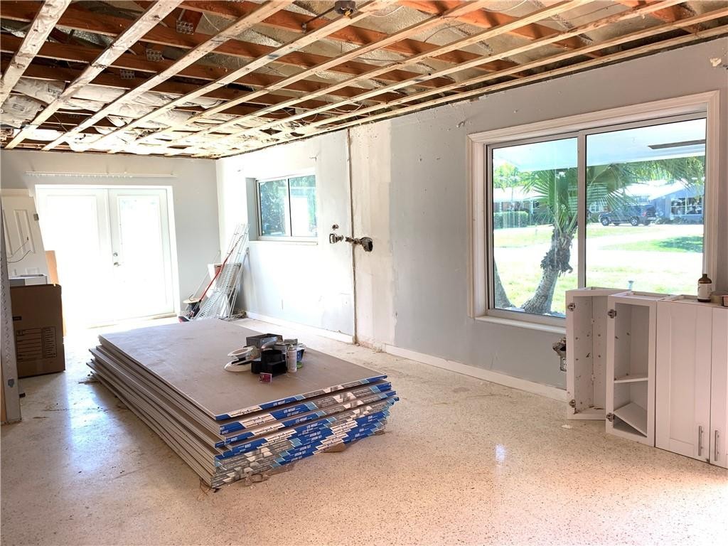 LLOYD ESTATES ADD CORR PL - Residential