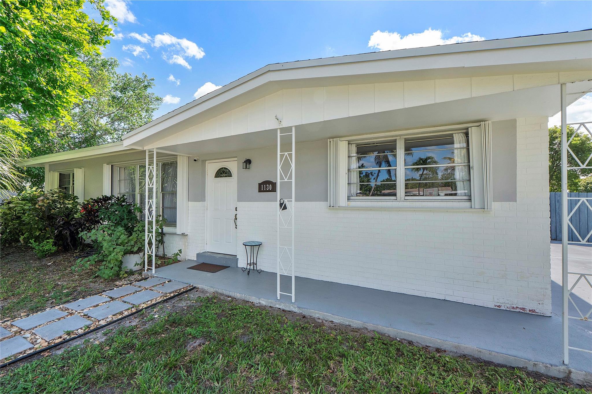 View photos, virtual tours, details... 1130 NW 42nd Ct