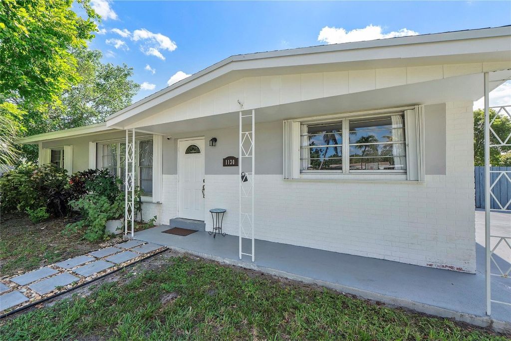 Photo of 1130 NW 42nd Court, Oakland Park, FL 33309 (MLS # F10532834)