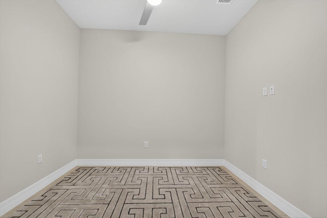 ANCIENT TREE - Residential