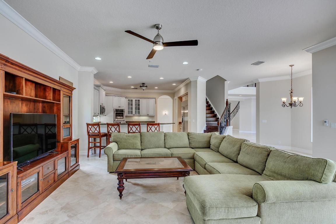 WELLINGTON VIEW - Residential