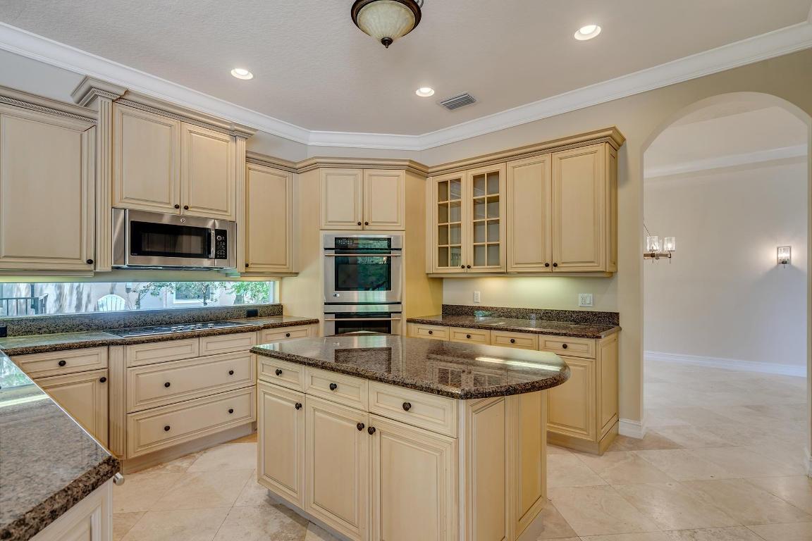 WELLINGTON VIEW - Residential