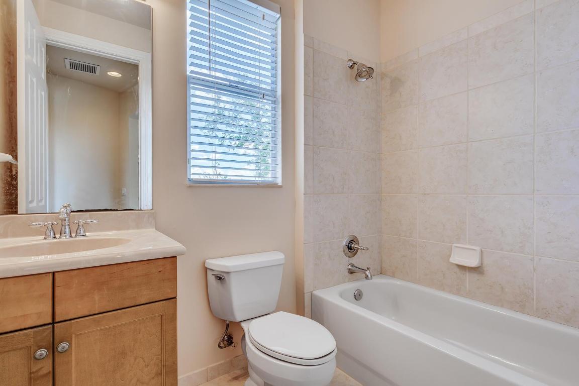 WELLINGTON VIEW - Residential