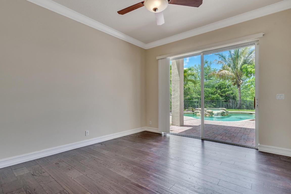 WELLINGTON VIEW - Residential