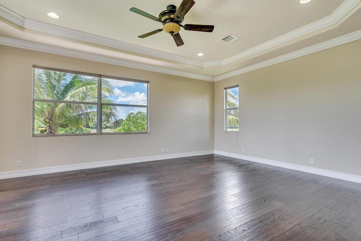 WELLINGTON VIEW - Residential