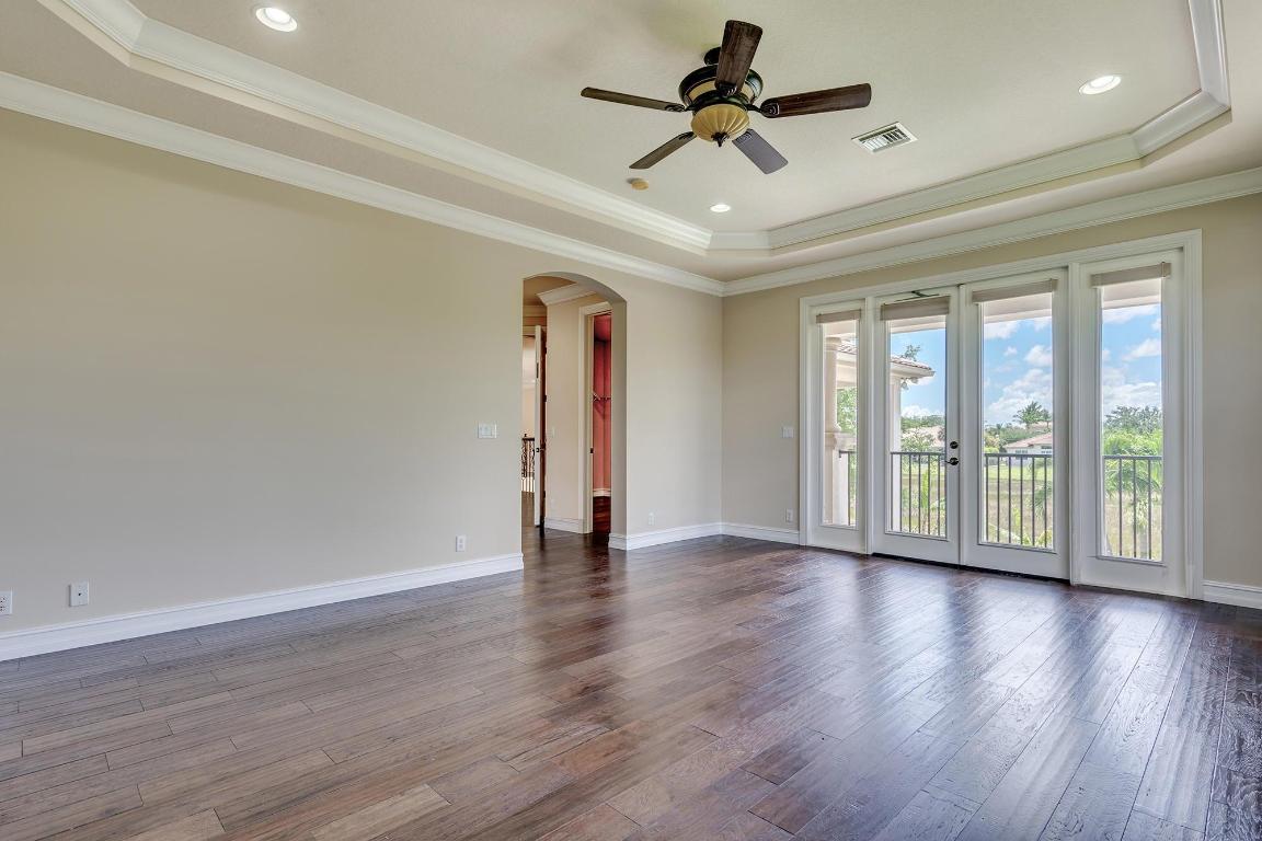 WELLINGTON VIEW - Residential